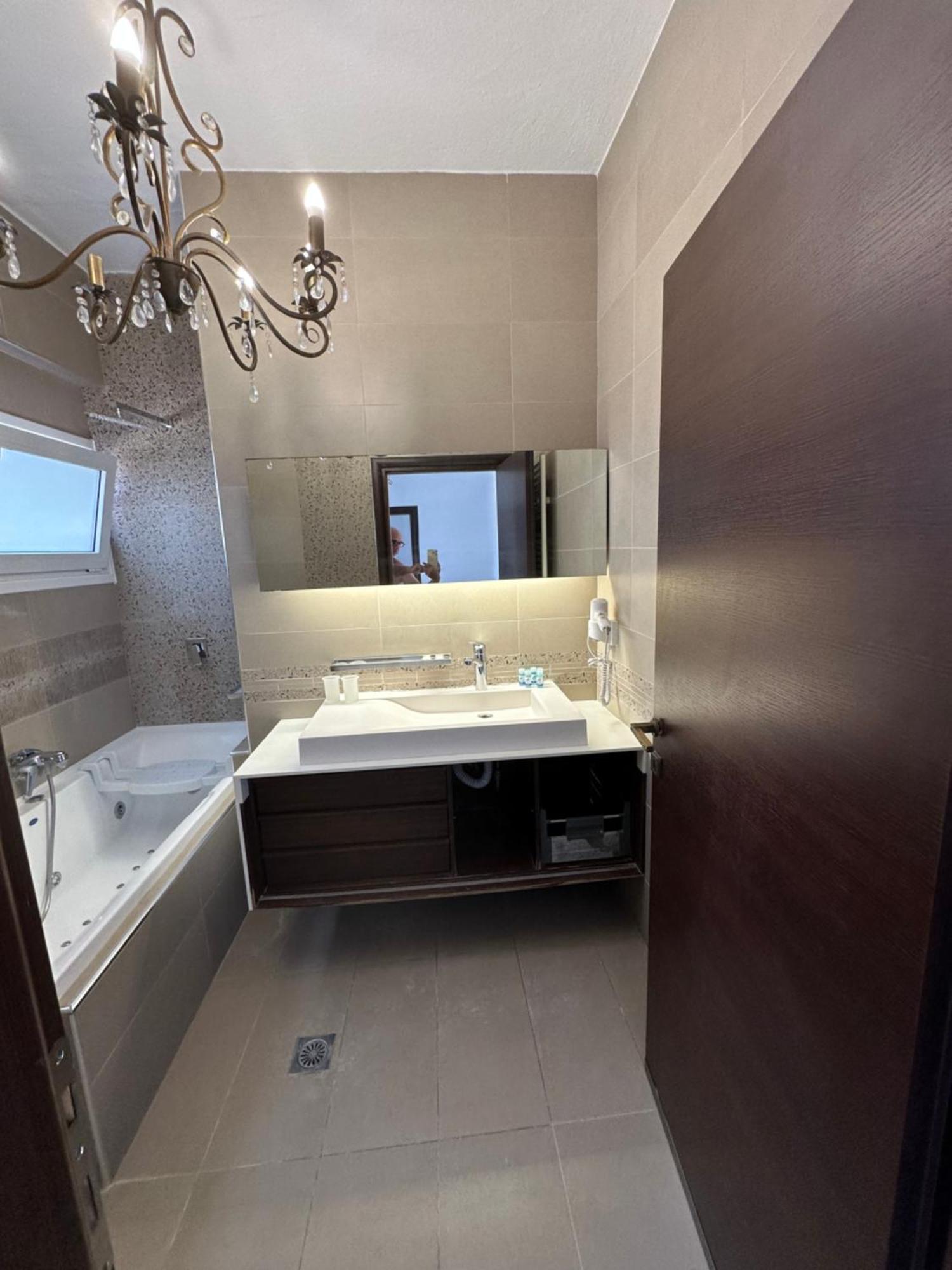 Effie Appartement *